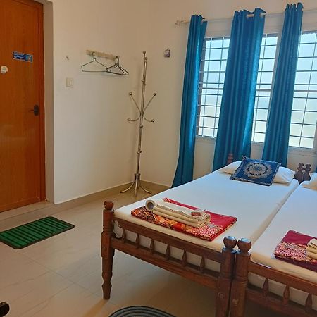Christville Kochi Extérieur photo