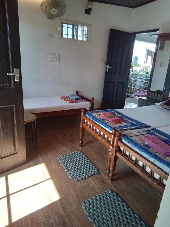 Christville Kochi Extérieur photo