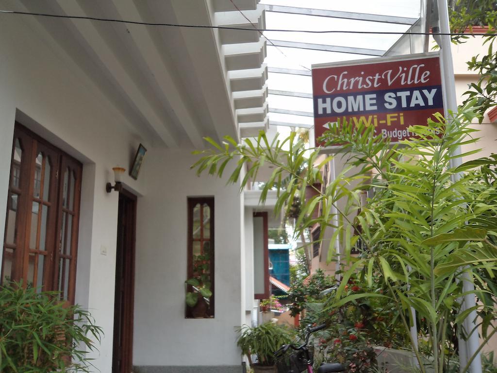 Christville Kochi Extérieur photo