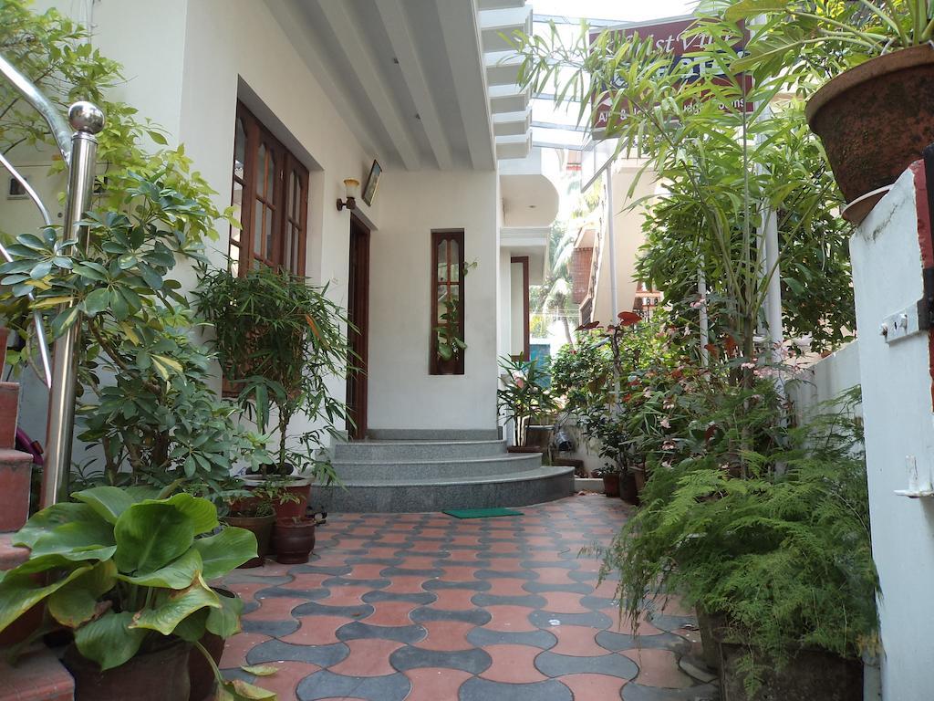 Christville Kochi Extérieur photo