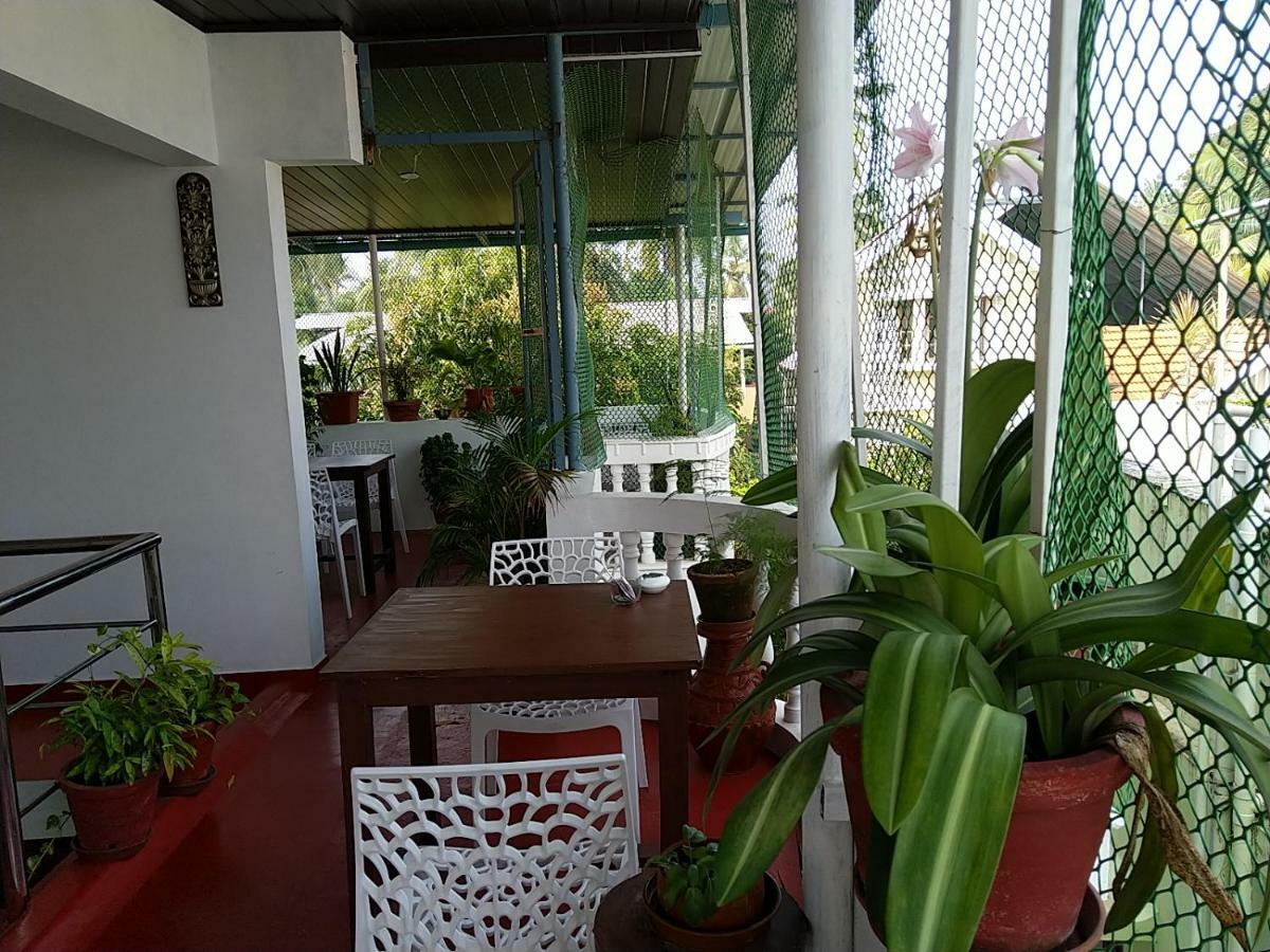 Christville Kochi Extérieur photo